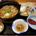 志のや - ◆『鍋焼きうどん定食』