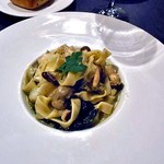 ゴッツォ ラーテ - タリアテッレ 牡蠣と三条野菜のジェノバソース
