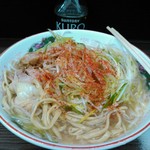 ラーメン二郎 - 一味投入