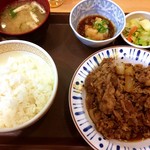 すき家 - おろしポン酢牛皿定食(2倍盛)840円
