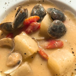 麺や すずらん亭 - クラムチャウダー
      アップ