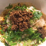 麺や すずらん亭 - 汁なし担担麺
      2辛