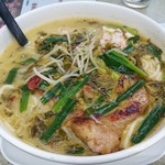 榮泰美食坊 - 酸辣米線餐