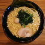 Shinagawaya - ラーメン醤油(734円、真上から)