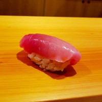 鮨 あらい - 美しい中トロ