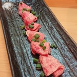 銘酒逸品　風来 - 牛タン刺し