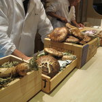 くろぎ - こんな大量の松茸は見たことない