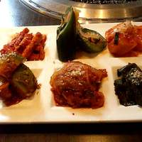 和牛焼肉 土古里 浅草店 - キムチ６種盛り