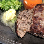 ステーキはうす 珍や - 肉感たっぷり