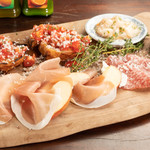 ボッテガ シモーネ - 前菜の盛り合わせ