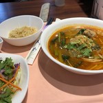 オーキッド キッチン - ランチセット（トムヤムラーメン）