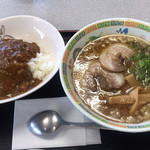 高坂パーキングエリア　下り線 - 尾道ラーメン ミニカレーセット ¥840- (2019/01/21)