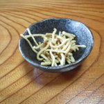 手打ち蕎麦平右エ門 - 揚げた蕎麦？ スナック風