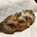 Pane Ho Maretta - キャラメルショコラ ピーチティーのセーグル ¥230+税