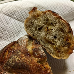 Pane Ho Maretta - コンフィチュールした桃とキャラメルチョコ