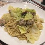 レストラン&カフェ カーサ ケー - サルシッチャときゃべつのペペロンチーノ