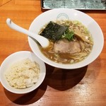 麺屋 六感堂 - 煮干中華そば（水曜限定の背脂なし）＋里芋 チャコ飯（今月の炊き込みご飯）