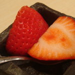 割烹　魚先 - デザートの　あまおう