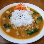 Ganesshuthirumu - かぶとホウレン草のカレー