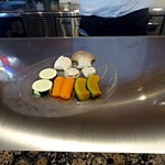 She'll be - スープを出す前に焼き始める野菜（ほとんど下茹ではされてます）