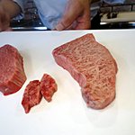 She'll be - 佐賀牛Ａ５の１２番のヒレ（左）とサーロイン（右