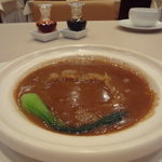 礼華　青鸞居 - フカヒレの土鍋入り姿煮煮込み