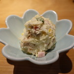 吟醸マグロ - ポテサラ(480円)：まぐろのオイル煮入り