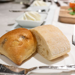 ザ・レギャン・トーキョー - 焼きたてパン