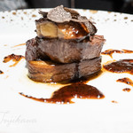 ザ・レギャン・トーキョー - 鹿児島県産 黒毛和牛ヒレ肉とフォアグラのロッシーニ皇帝風マデラ酒香るソース ペリグー フレッシュトリュフを添えて（＋2,500円）