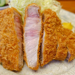 とんかつひなた - 厚切りとんかつ