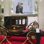 ピエール・エルメ・パリ - 京都髙島屋で、天皇陛下が使われている馬車