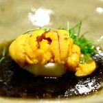 御幸町 田がわ - 海老芋・北海道の雲丹・黒海苔餡
