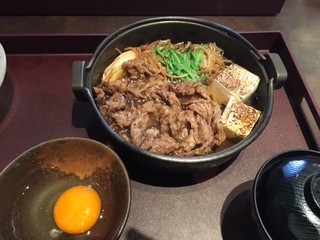 泰元食堂 - すき焼き定食