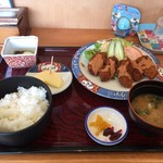 波良多 - カキフライ定食
            ８５０円
