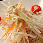 고이센 (연꽃 줄기 샐러드) Vietnamese lotus salad