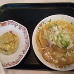 Gyouza No Oushou - 王将ラーメンセット９０３円餃子まだ