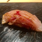 鮨 とかみ - のどぐろ 言うまでもなく美味い！こちらのは、非常に柔らかく口の中でとろけていく。旨味も広がっていき、とろ感も楽しめる。