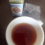猫や - 紅茶はおいしいミャ。バニラの香りも悪くはミャい。でも合わさったら・・・個猫（人）的には、うーむ・・・
