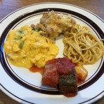 ケンタッキーフライドチキン - 海老グラタン／パスタ／トマト煮／スクランブルエッグ