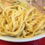 ラーメン二郎 - 麺