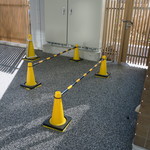 ラーメン二郎 - ウェイティングスペース