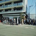 乃が美 はなれ さいたま大宮店 - 午前中からこの行列…