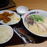 イップウドウ ラーメン エクスプレス - 唐揚げのセット