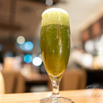 ナダバン　バイ ハル ヤマシタ - 抹茶の生ビール