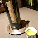 茶禅華 - 2018.12.  古樹銀針