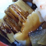 Miyako zushi - 煮穴子と煮帆立