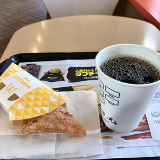 三角チョコパイいちご By H Sigel マクドナルド 秋田仁井田店 羽後牛島 ハンバーガー 食べログ
