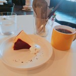 月と群青と珈琲と - 