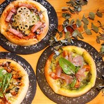 オフトコカフェ - ﻿
﻿
シェアスタイルでもおすすめのピザシリーズ✨﻿
﻿
トマト / バジル / カレー﻿
﻿
の3種類ご準備してます♪﻿
﻿
#オフトコカフェ ﻿
#熊本ランチ #大津町ランチ﻿
#ピザ #トマトピザ ﻿
#バジルピザ #カレーピザ﻿
#パスタ #ハンバーグ #ドリア #カレー