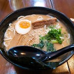 沖縄料理ズミ - 豚骨そば